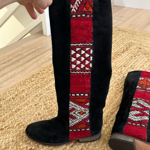 Anthropologie New Pull on Howsty Kilim & Suede Western Style all day knee boots - Picture 3 of 10
